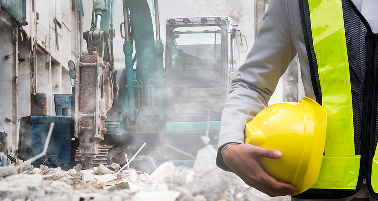 Top 5 Things To Consider Before Hiring A Demolition Contractor